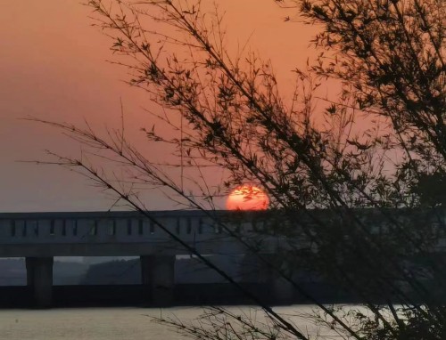 发给男朋友的暖心晚安心语